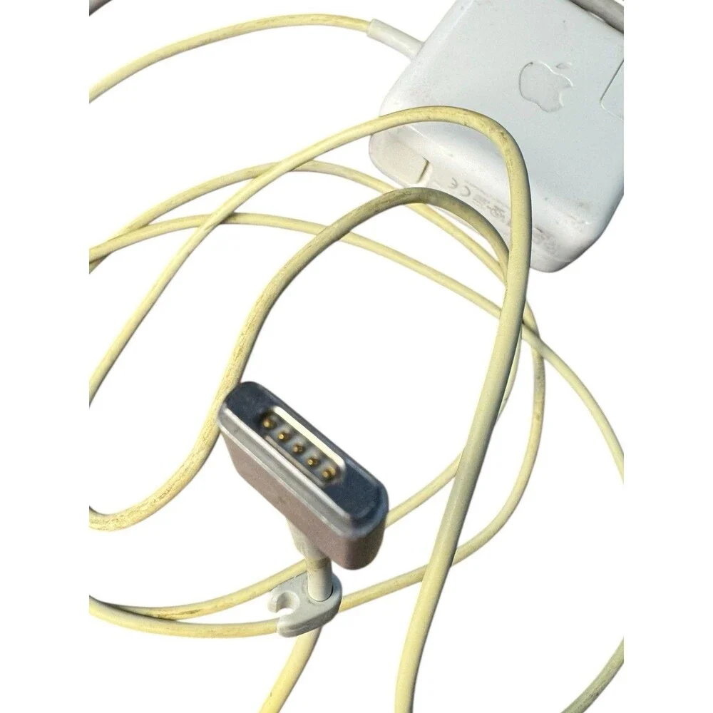Genuine OEM Apple 45 Watt MagSafe 2, 45W Power Charger A1436 Untested